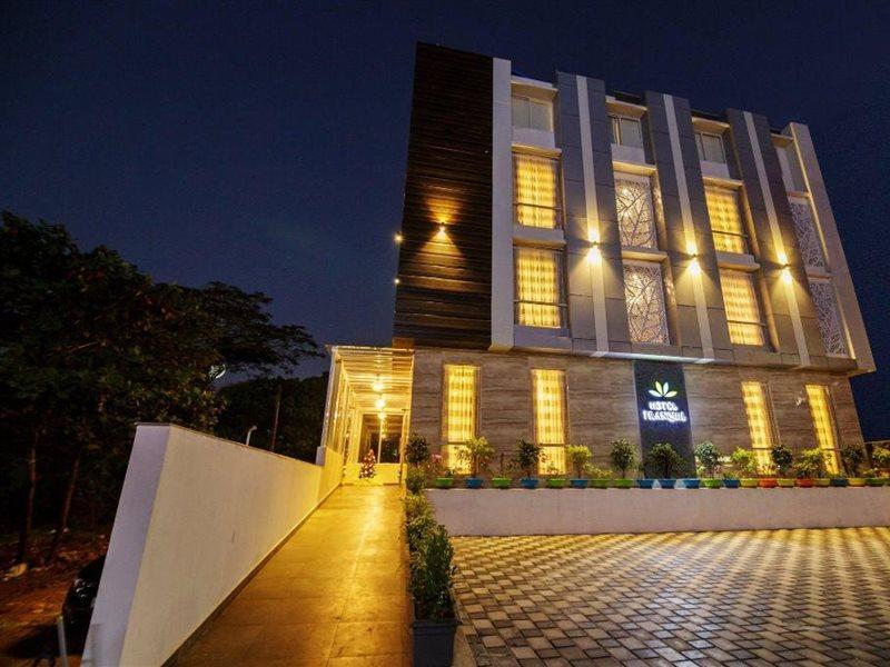 Hotel Tranquil Manipal Exteriör bild