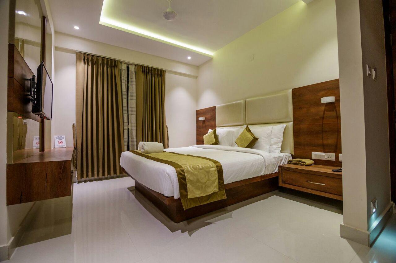 Hotel Tranquil Manipal Exteriör bild